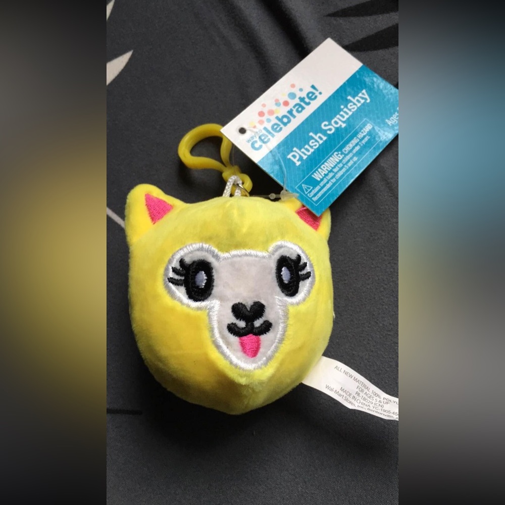 Plush Squishy Keychain/Bag Charm ⭐️NWT⭐️
